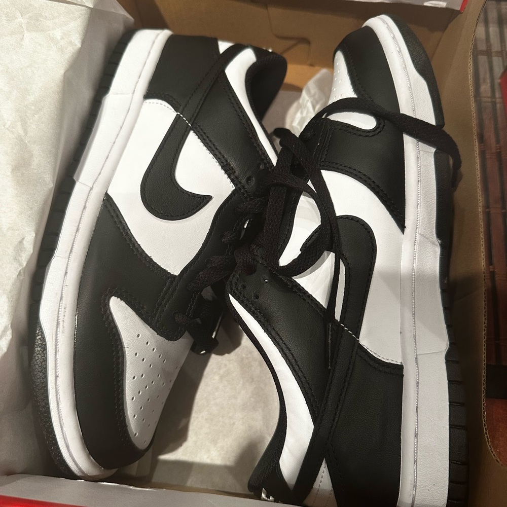 Nike dunk low panda